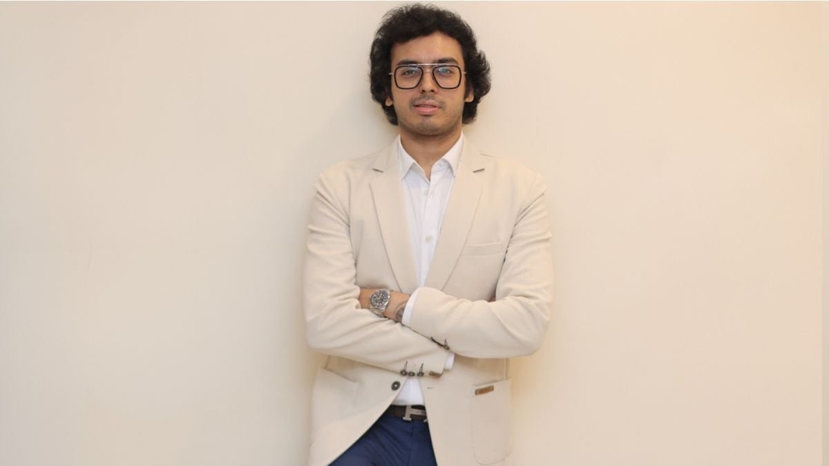 Siddhant Goenka's "Farishtey": A Soulful Voyage Through Rain-soaked Memories - PNN Digital Siddhant Goenka's "Farishtey": A Soulful Voyage Through Rain-soaked Memories - PNN Digital