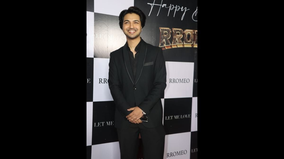 Youth sensation Rromeo launches Party Anthem Aankhon Main from the album 'Let Me Love' on his birthday Celebration - PNN Digital Rromeo