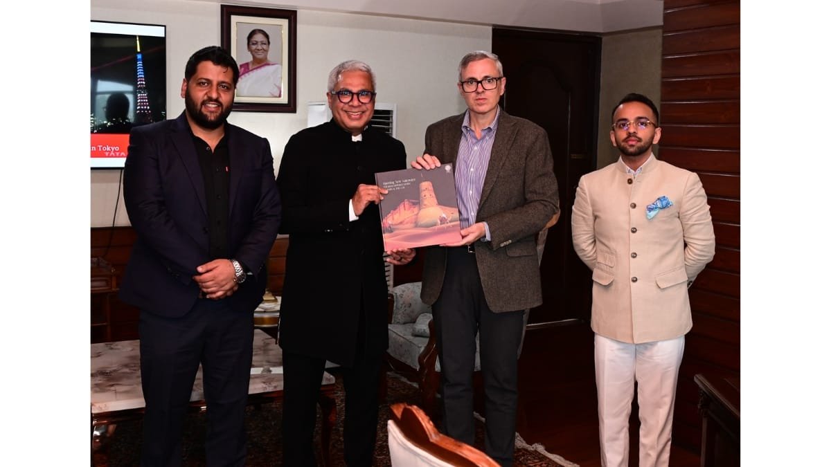 Kashmir CM and UIBC-UC Meet to Advance Indo-UAE Cooperation in Education and Healthcare - PNN